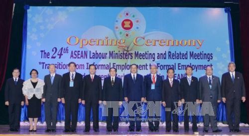 Vietnam bemüht sich um den ASEAN-Durchschnitt über Geschäftsumfeld und Wettbewerbsfähigkeit - ảnh 1